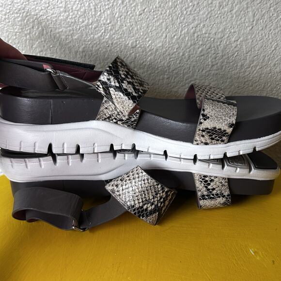 Cole Haan Zerogrand Criss Cross Comfort Sandals Snakeskin Women's Size 10 B - Picture 11 of 15